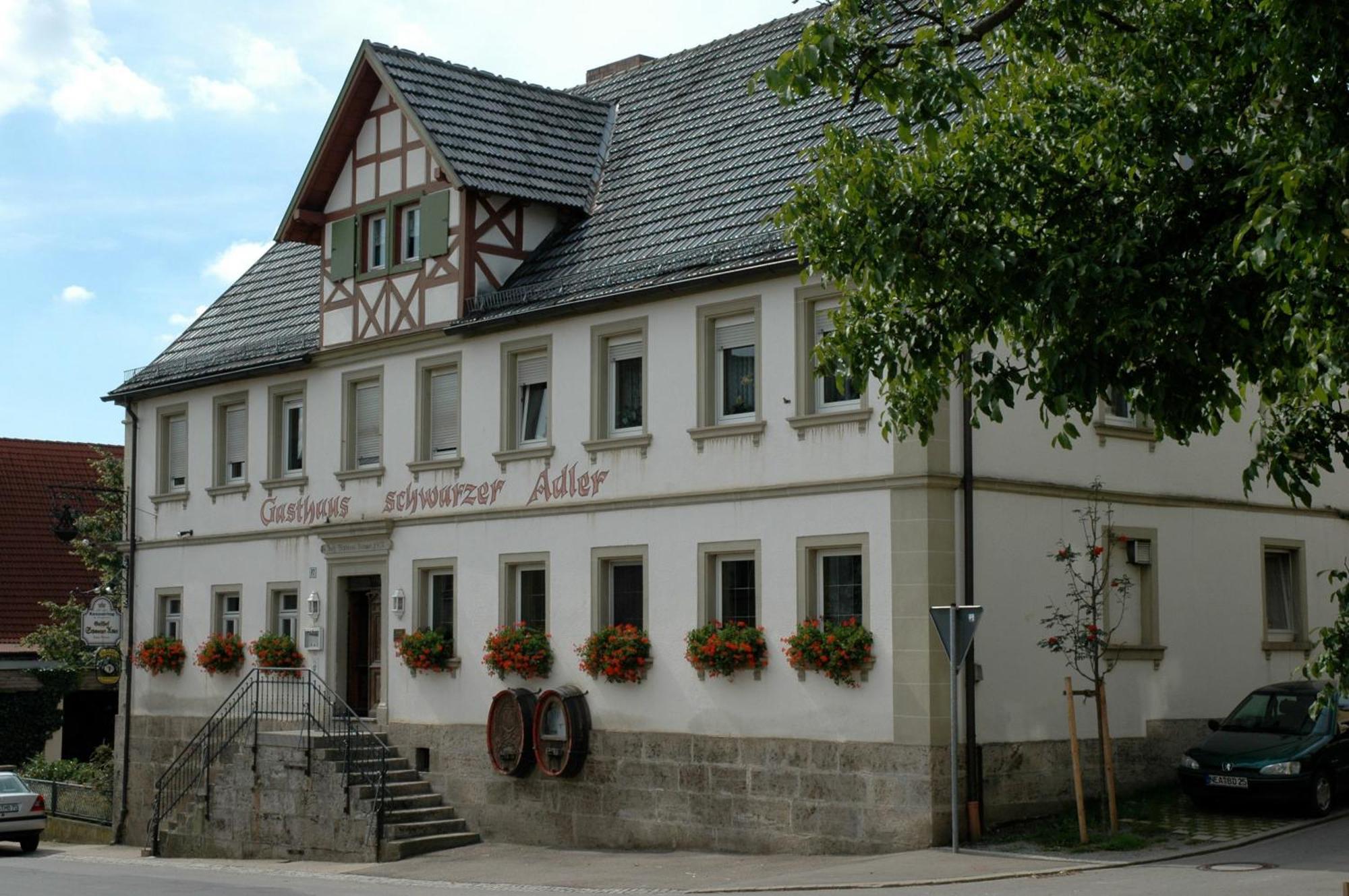 Landgasthof Zum Schwarzen Adler Markt Nordheim Exterior photo